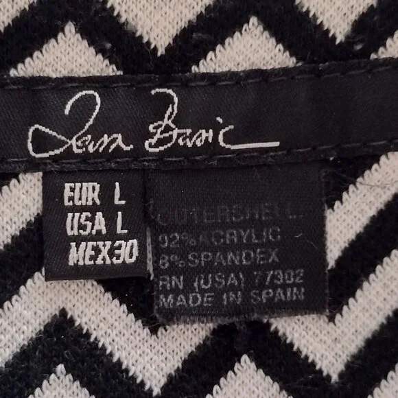 Black & White Long Sleeve Quarter Zip Mock Neck - Picture 12 of 16